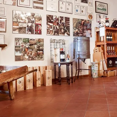 Tenuta San Vito In Fior Di Selva Κατάλυμα σε φάρμα *